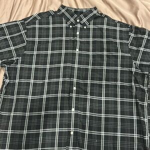 Men’s Black and White Plaid Collared Button-Up Shirt Size XL